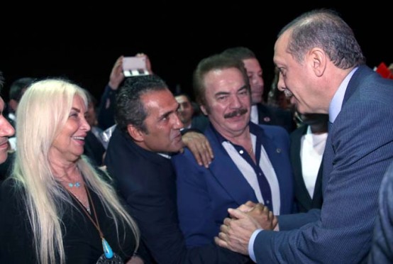Erdoğan'ın iftarına katıan ünlüler