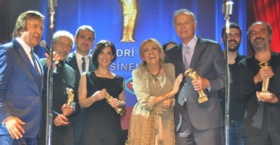 17.'inci Sadri Alışık Sinema ve Tiyatro Ödülleri Sahiplerini Buldu