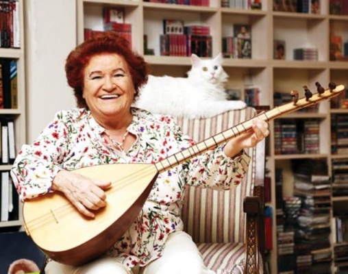 Selda Bağcan: 'Manyak mıyım ben kendimi böyle öveyim'