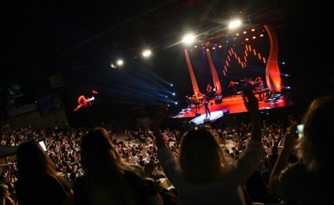Açık alanda konser, festival ve gösteri yasağı tarihi 14 Eylül olarak değiştirildi