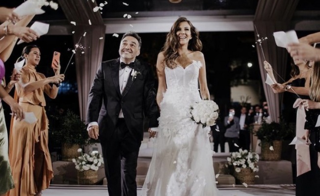 Arda Türkmen ve Melodi Elbirliler evlendi