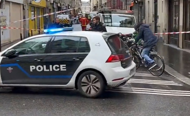 Paris'te Ahmet Kaya Kültür Merkezi yakınlarında silahlı saldırı: 3 ölü 3 yaralı