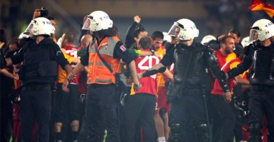 Galatasaray Kupayı Soyunma Odasında Almayı Kabul Etmedi